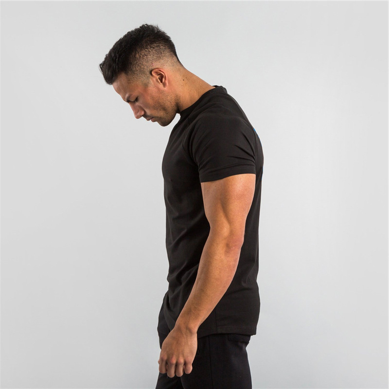 New Fashion Plain Tops Tees Fitness Mens T Shirt Short Sleeve Muscle Joggers Bodybuilding Tshirt Male Gym Clothes Slim Fit Shirt